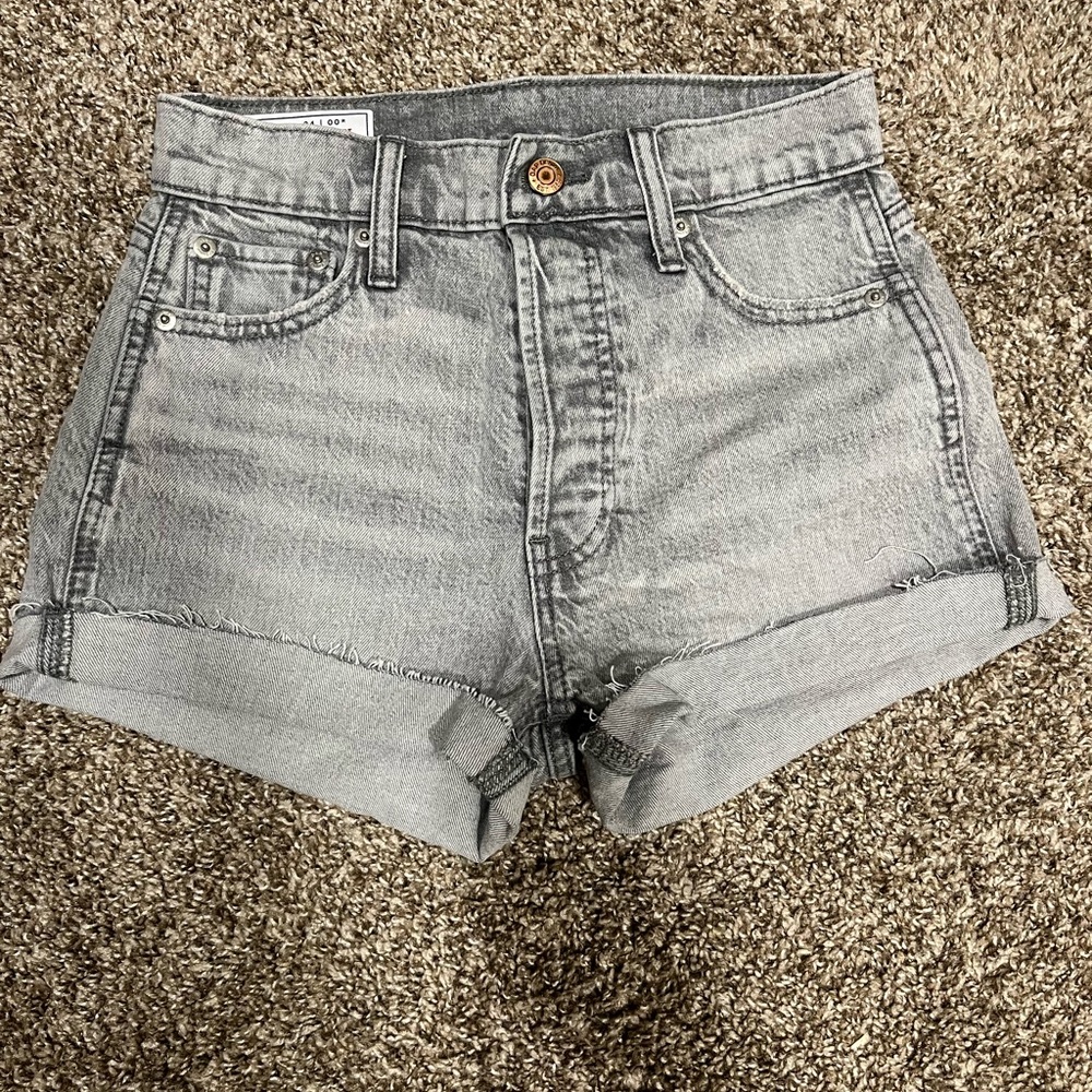 GAP size 24 Gray Denim Women's Shorts